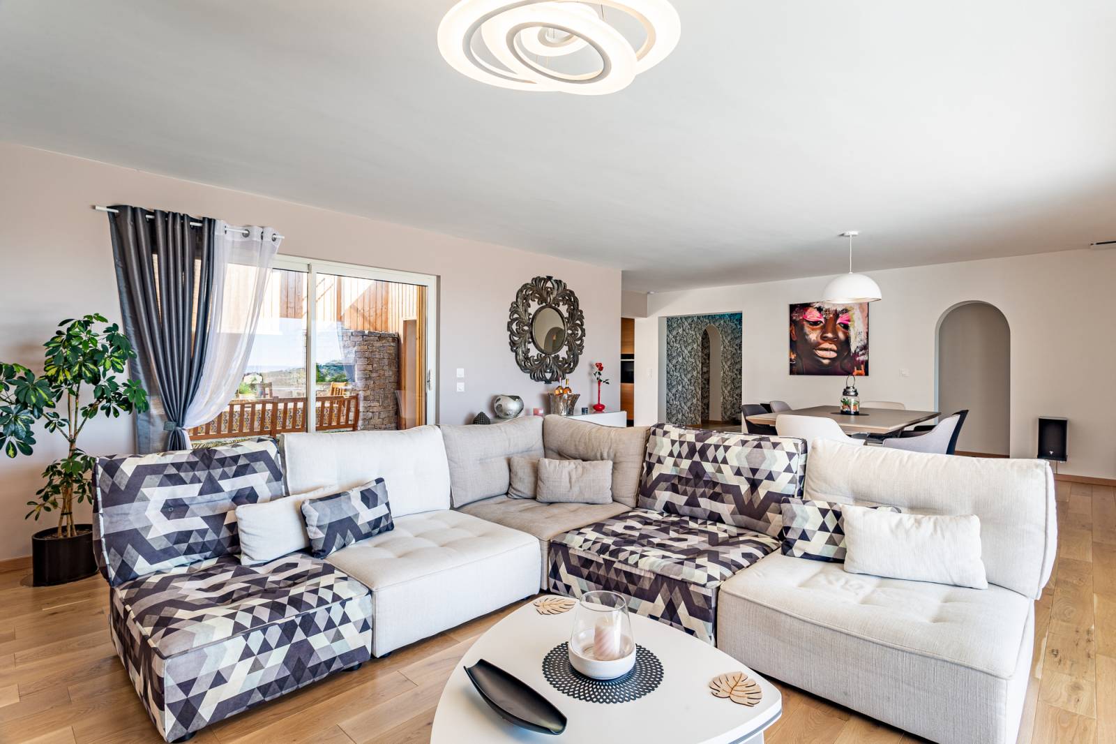 Séjour par décorateur d'intérieur