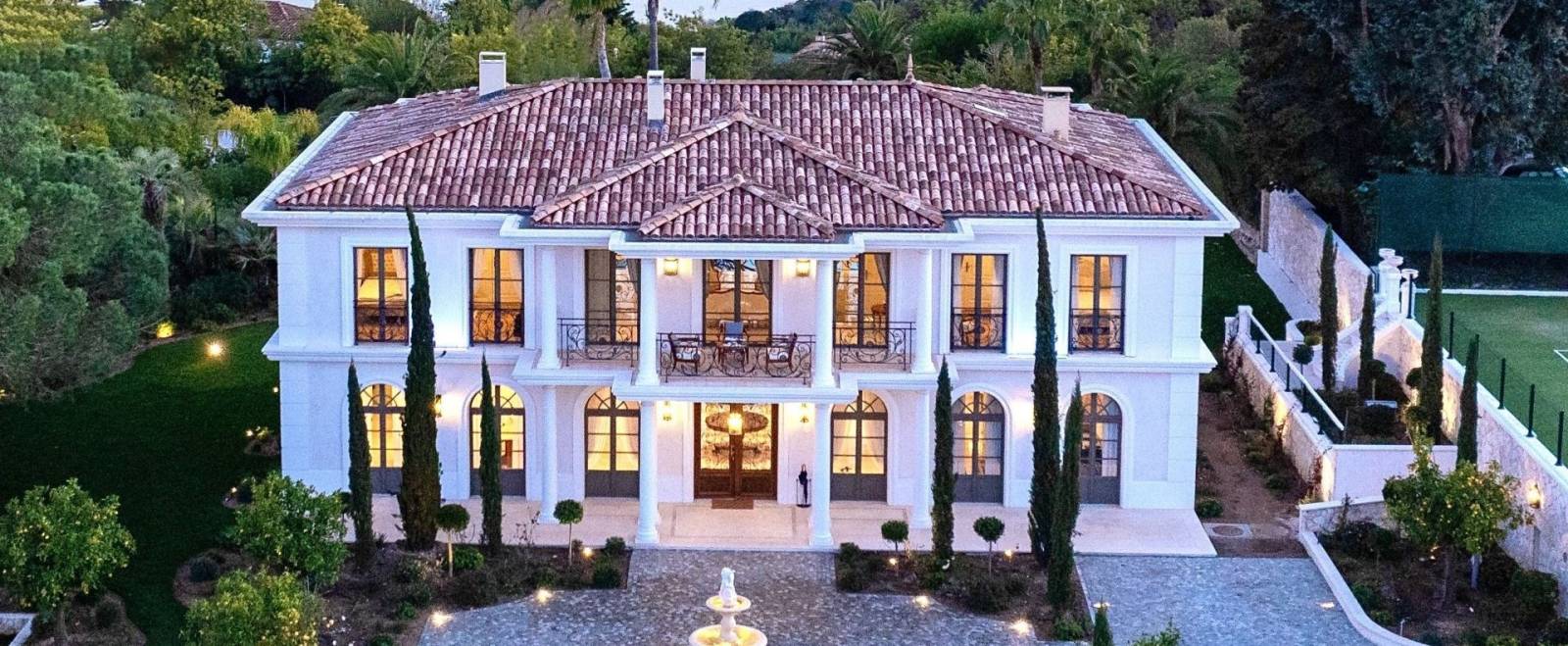 Propose à la vente propriétés sur le Lavandou Var cote d'azur