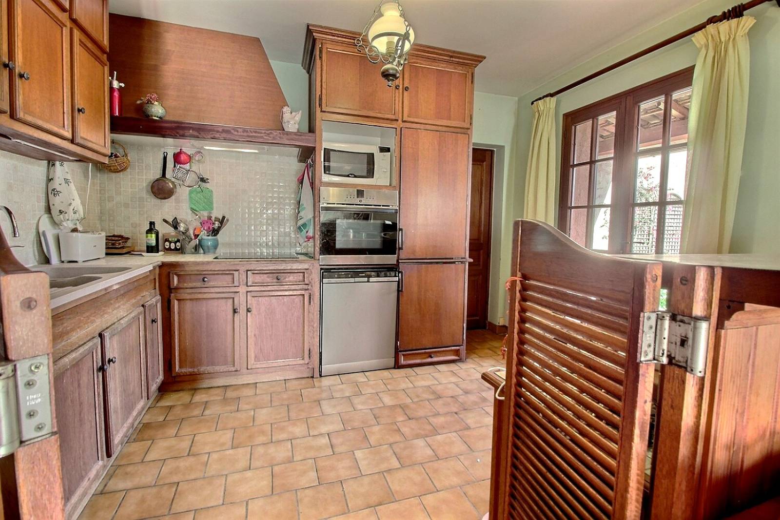 À vendre maison avec mezzanine et jardin plat à Bormes-les-Mimosas