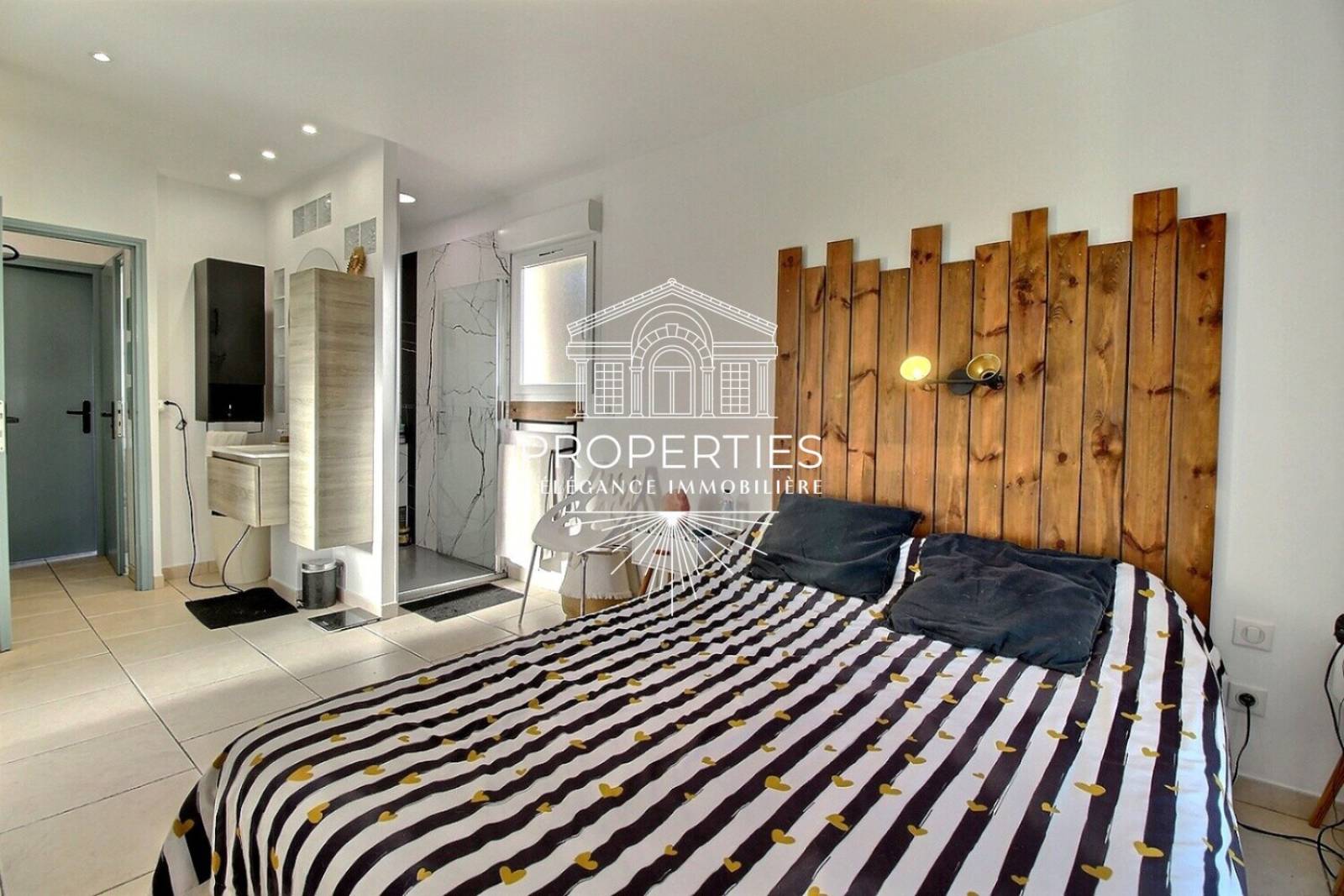 À SAISIR – Bormes-les-Mimosas – Maison familiale 4 chambres + bureau