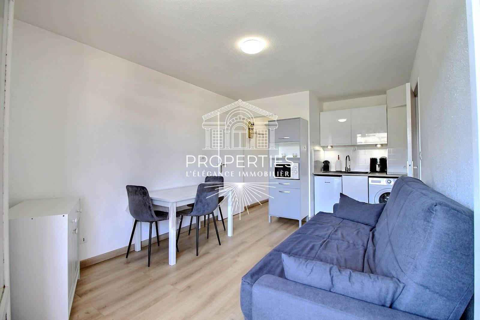 À vendre appartement T2 proche plages et commerces à Bormes-les-Mimosas