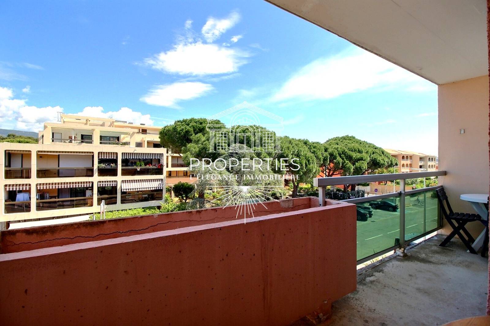 À vendre beau T2 en bon état à proximité des plages de Bormes-les-Mimosas