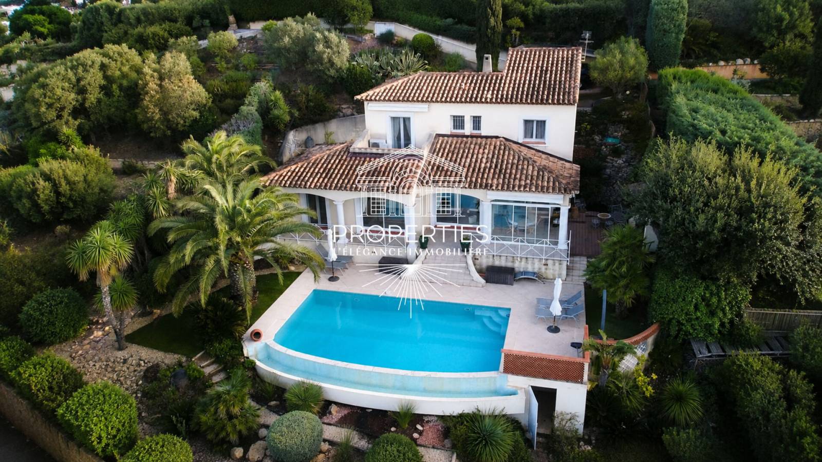 Maison de 130 m² sur terrain de 2 100 m² dans un environnement naturel exceptionnel