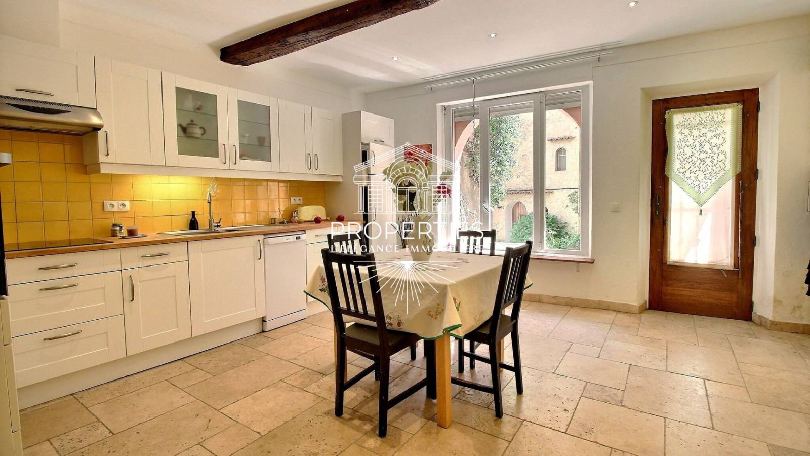 Maison de village à vendre sur Bormes