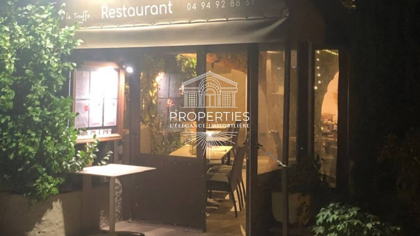 À vendre au Lavandou – Saint-Clair, superbe fonds de commerce de restaurant avec licence IV et terrasse 30 places.
