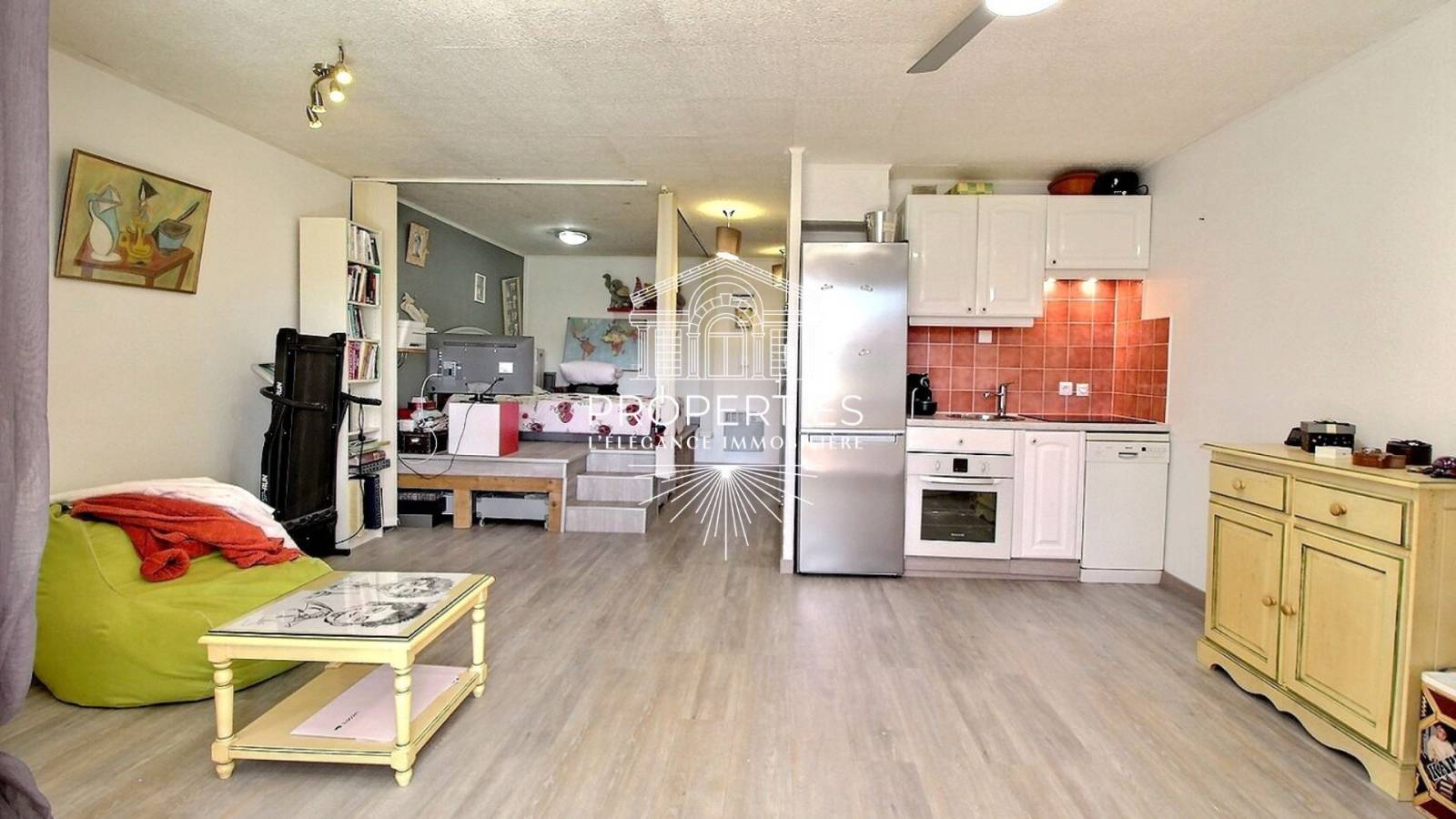 Disponible à la vente cet appartement T2 sur Bormes-les-Mimosas