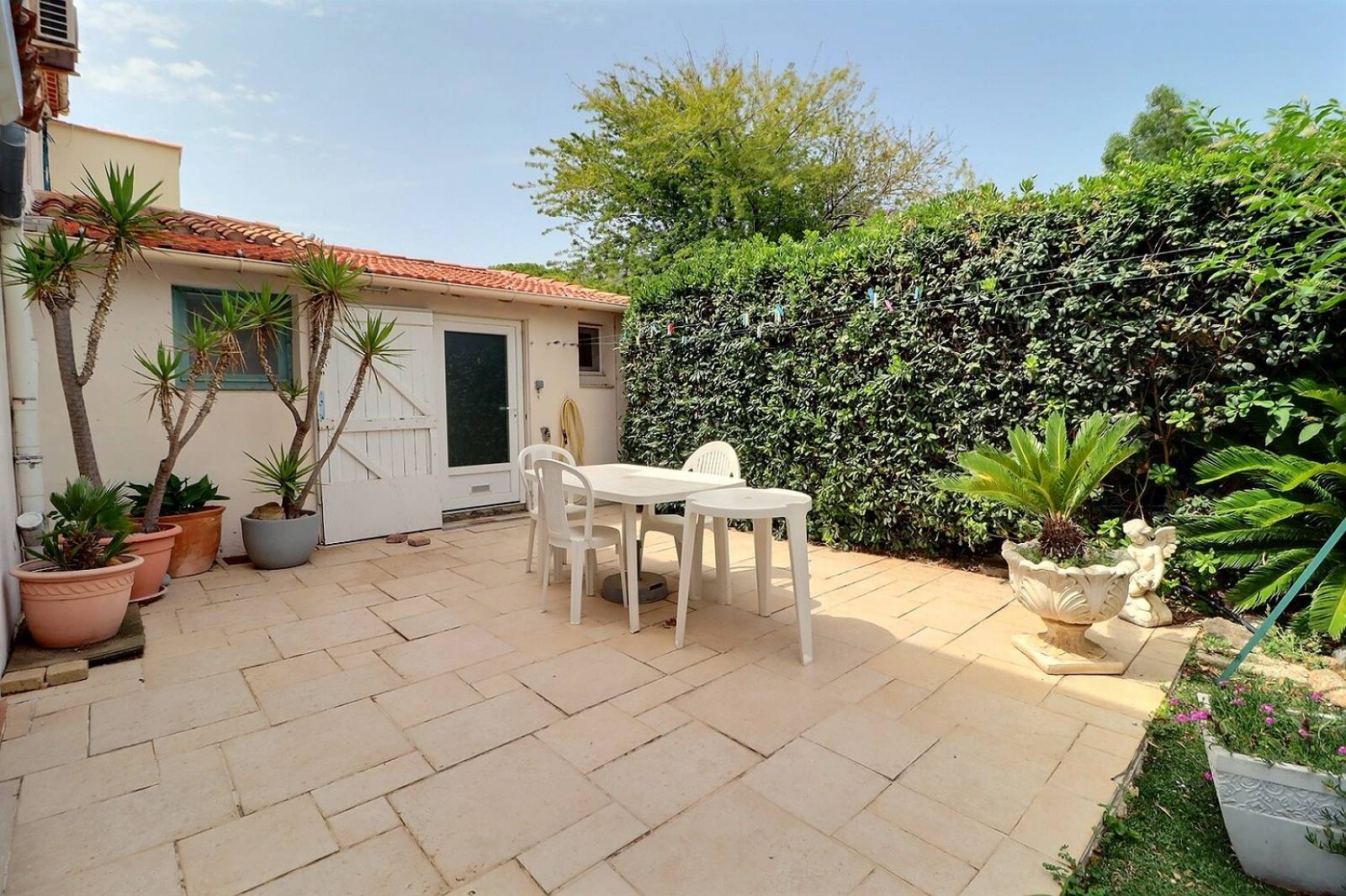 GRANDE MAISON Le Lavandou Saint-Clair proximité plage