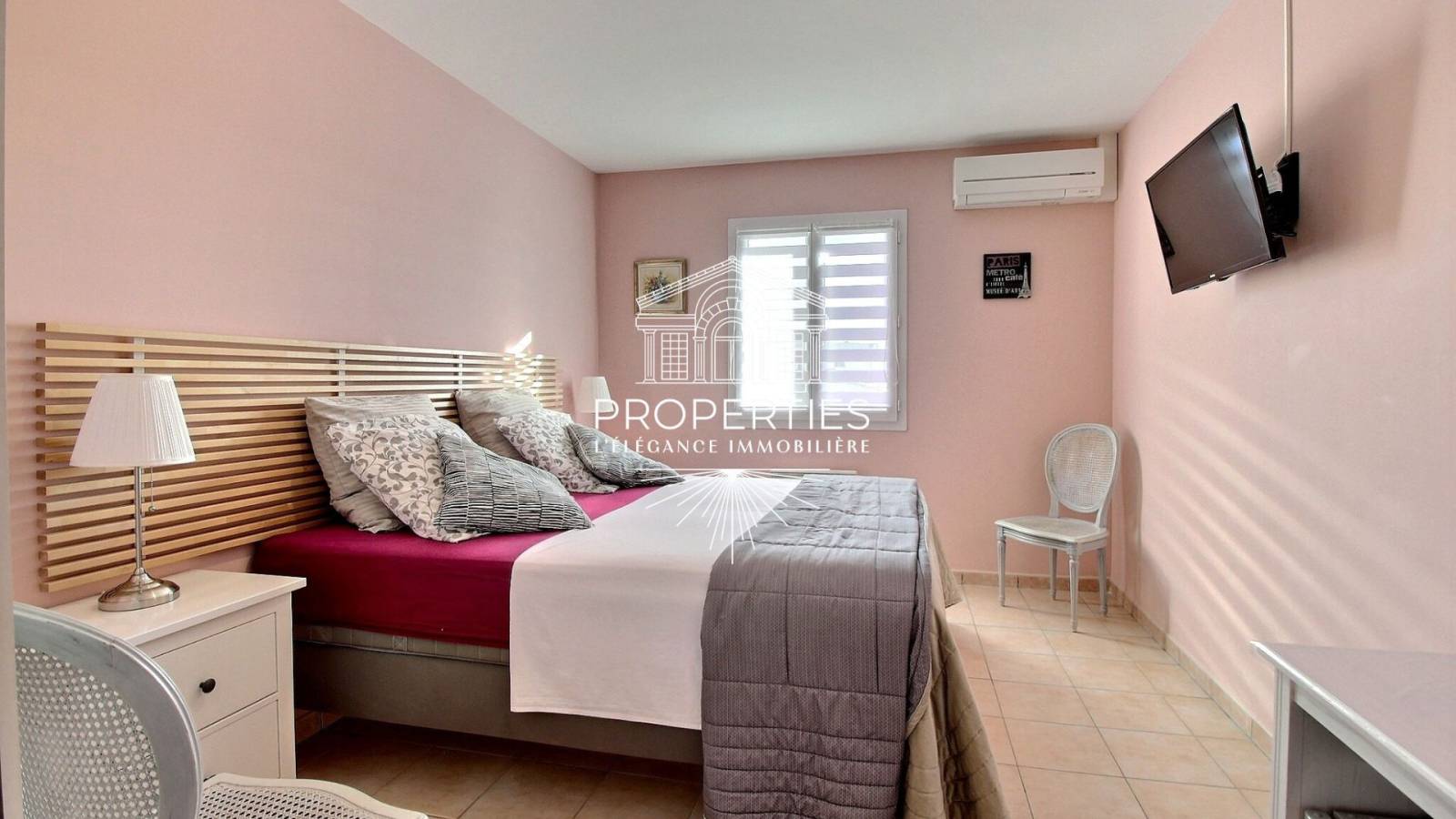 Bormes les mimosas maison  de 140M2 avec piscine 