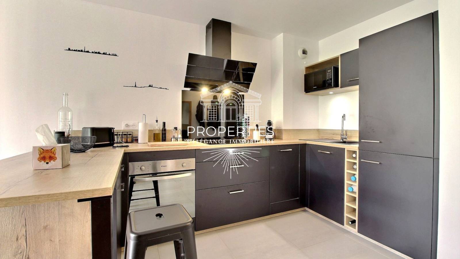 A vendre appartement sur Bormes-les-Mimosas avec ascenseur et rénové