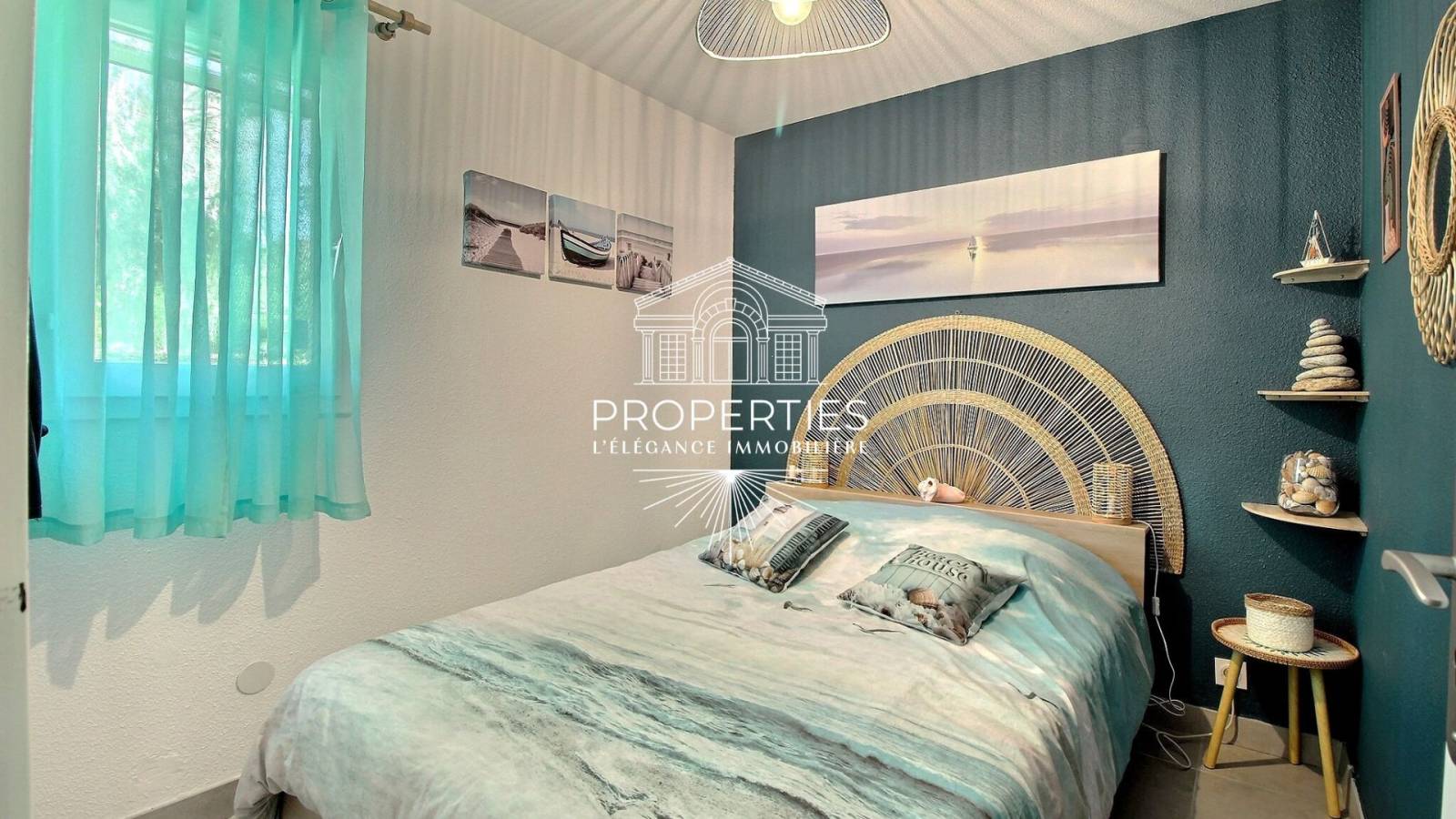 A vendre appartement T2 cabine rénové avec terrasse et jardin au Lavandou 