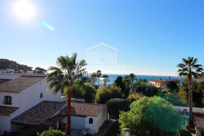 À vendre magnifique appartement neuf de 118 m² avec balcon, vue mer et prestations premium à Sanary-sur-Mer.