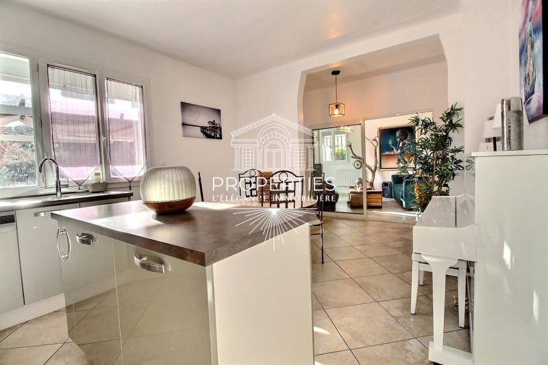 À VENDRE maison lumineuse exposée sud avec dépendance idéale investissement locatif ou usage privé